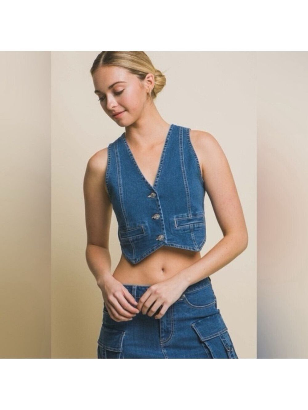 Love Tree Blue Denim Cropped Vest Size Medium